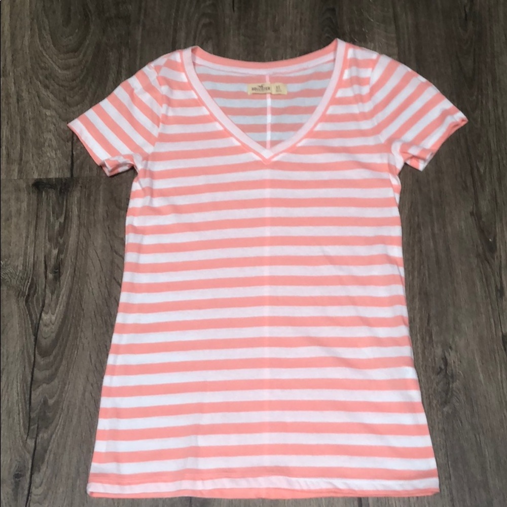 Hollister T Shirt